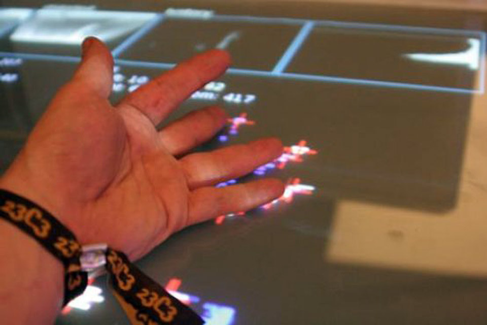 MTC Multi Touch Console Christian Bennat Projekt Technik Projekt Invention Bau Mirko Fichtner cbase 